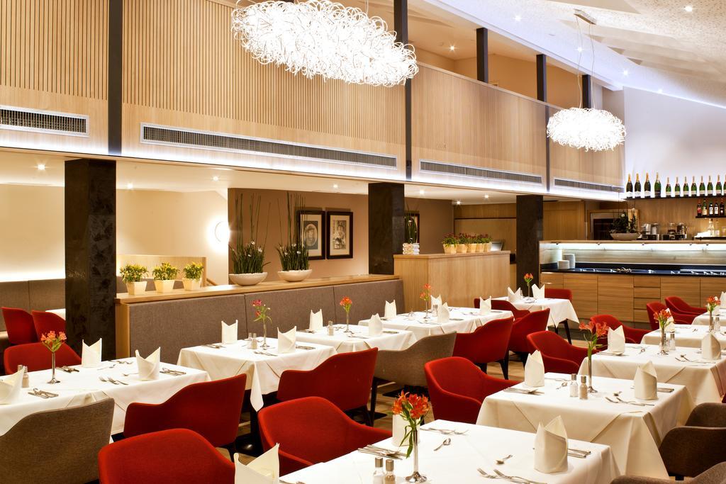 Hotel Hofmark Бад Бирнбах Екстериор снимка