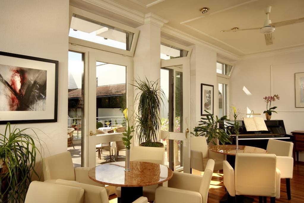 Hotel Hofmark Бад Бирнбах Екстериор снимка