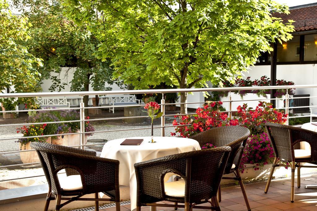 Hotel Hofmark Бад Бирнбах Екстериор снимка