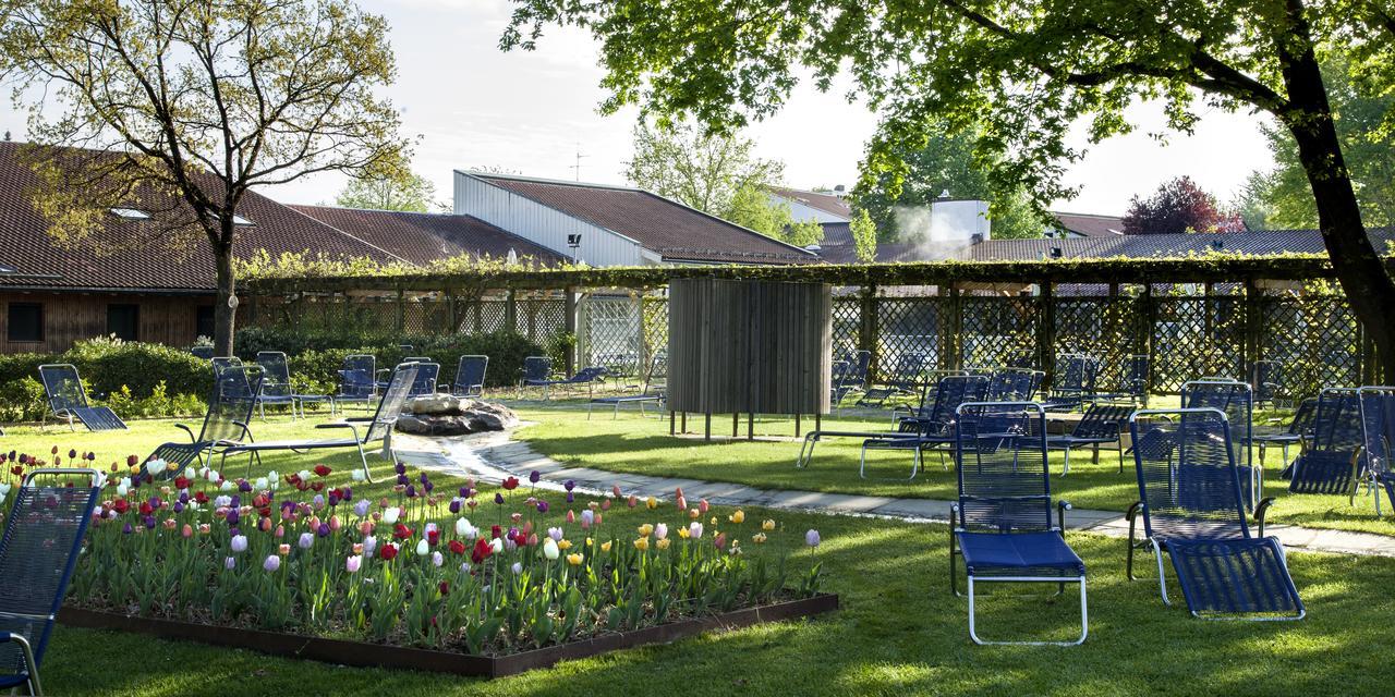 Hotel Hofmark Бад Бирнбах Екстериор снимка