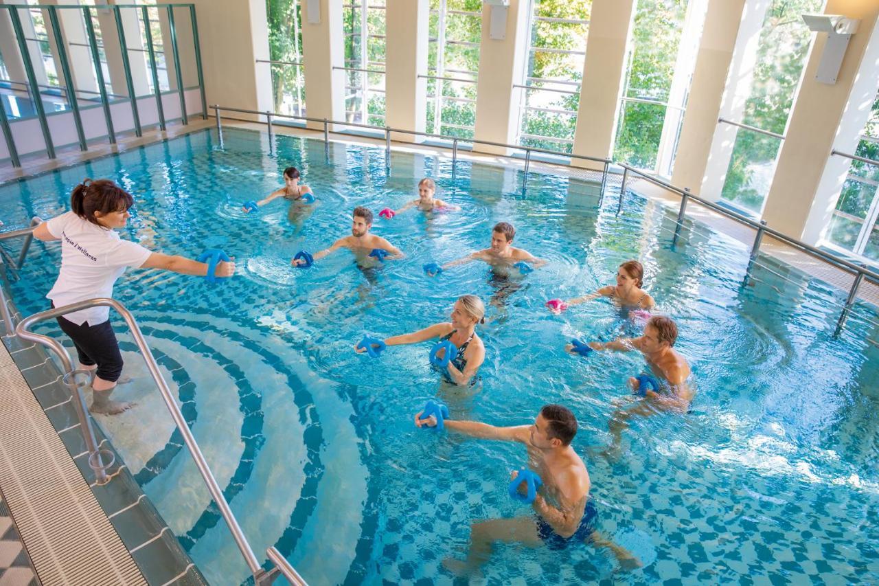 Hotel Hofmark Бад Бирнбах Екстериор снимка